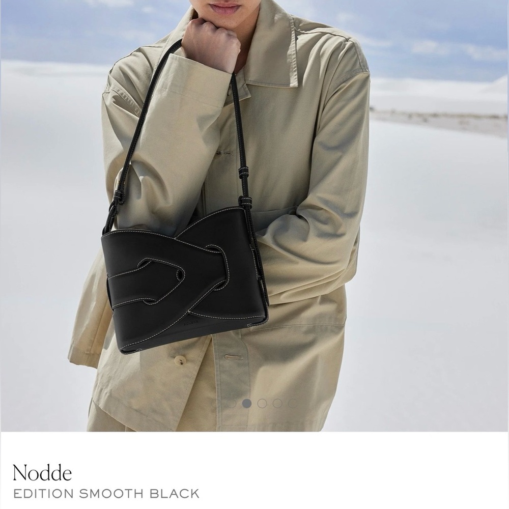 Polene Nodde - Smooth Black - Picture 4 of 15